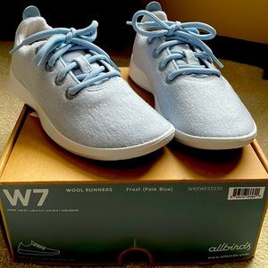 Allbirds wool runners frost (pale blue) womens size 7